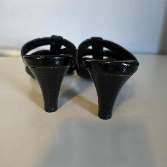 EUC A2 by Aerosoles Powprika Heel Sandlas/Mules Black/Silver - Picture 3 of 5